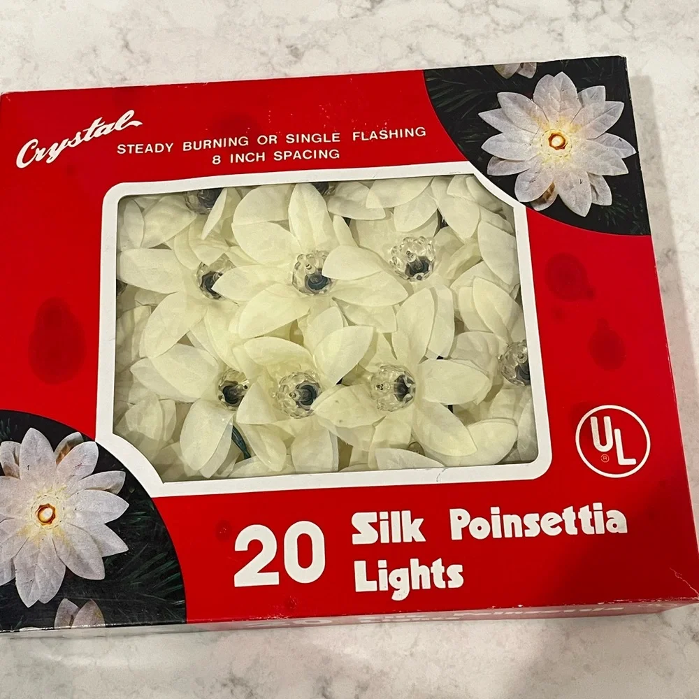4 sets of Silk Poinsettia Lights - White - 20-Count